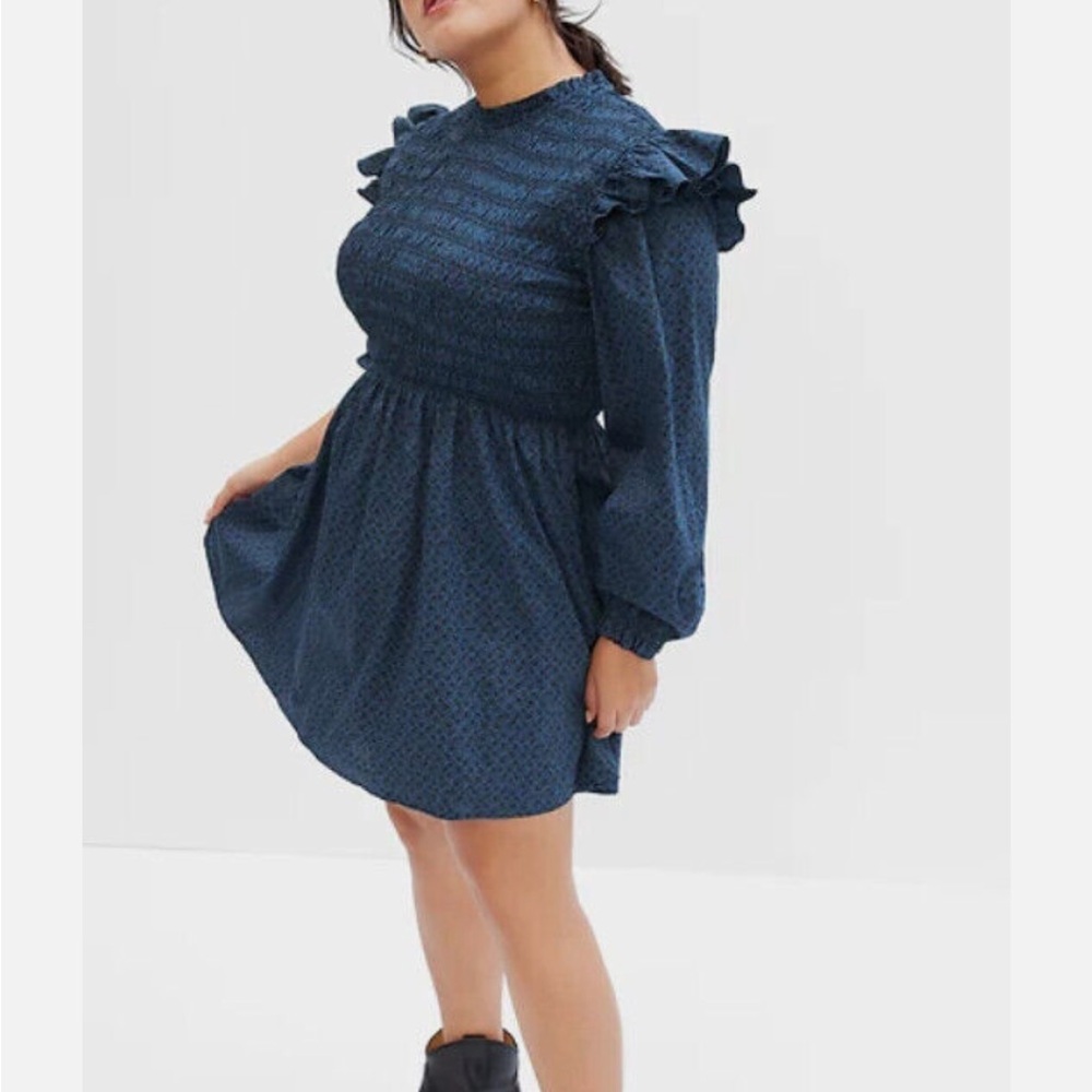 Elegant Blue Ruffle Dress